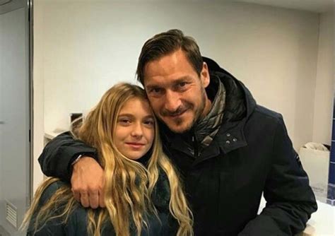 chanel figlia totti malattia|chanel totti infanzia.